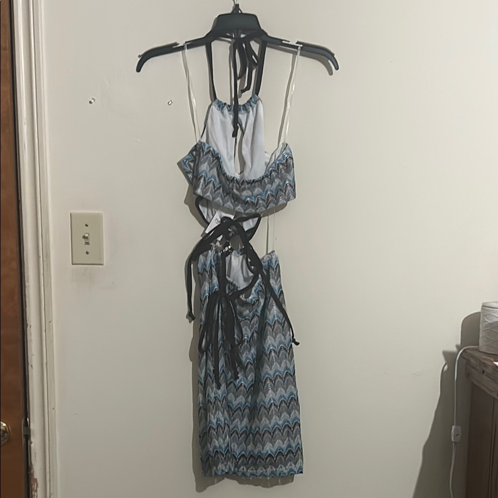 Blue Cut Out Tie Front Halter Sundress - Picture 2 of 4